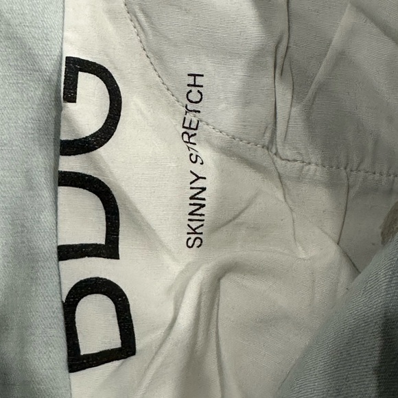 Men’s Urban Outfitters BDG 32 x 34 Jean Denim Destroyed Jeans Blue Stretch NWT - Picture 13 of 13